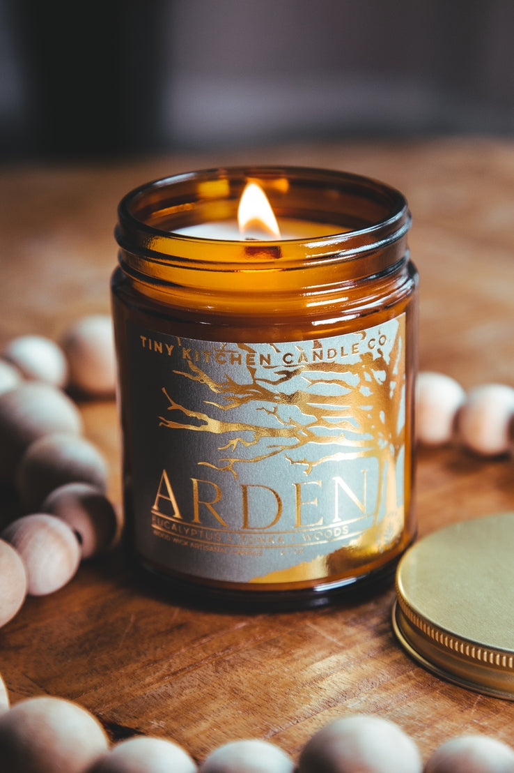 Handpoured Wood Wick 8 oz. Amber Glass Candles (8 Scents)