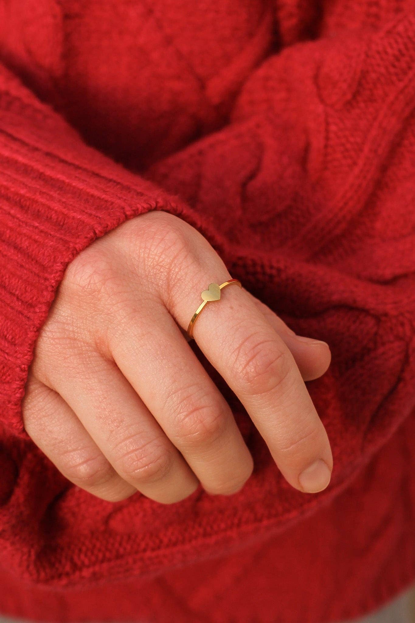 Dainty Gold Heart Ring