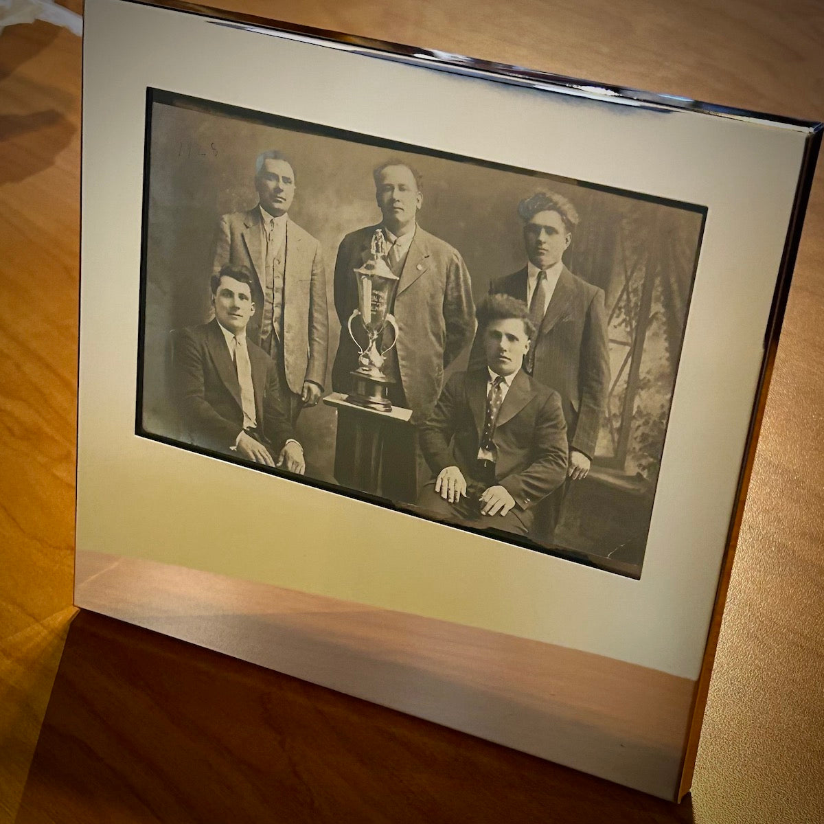Silver Silhouette 4x6 Photo Frame
