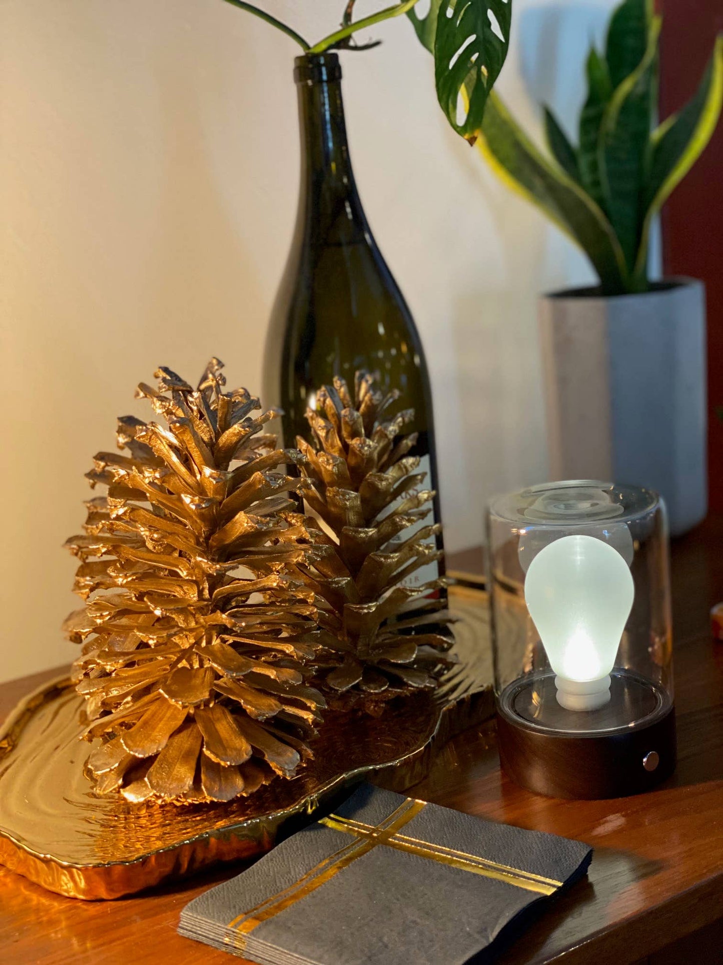 NightBULB with Almost Black Base
