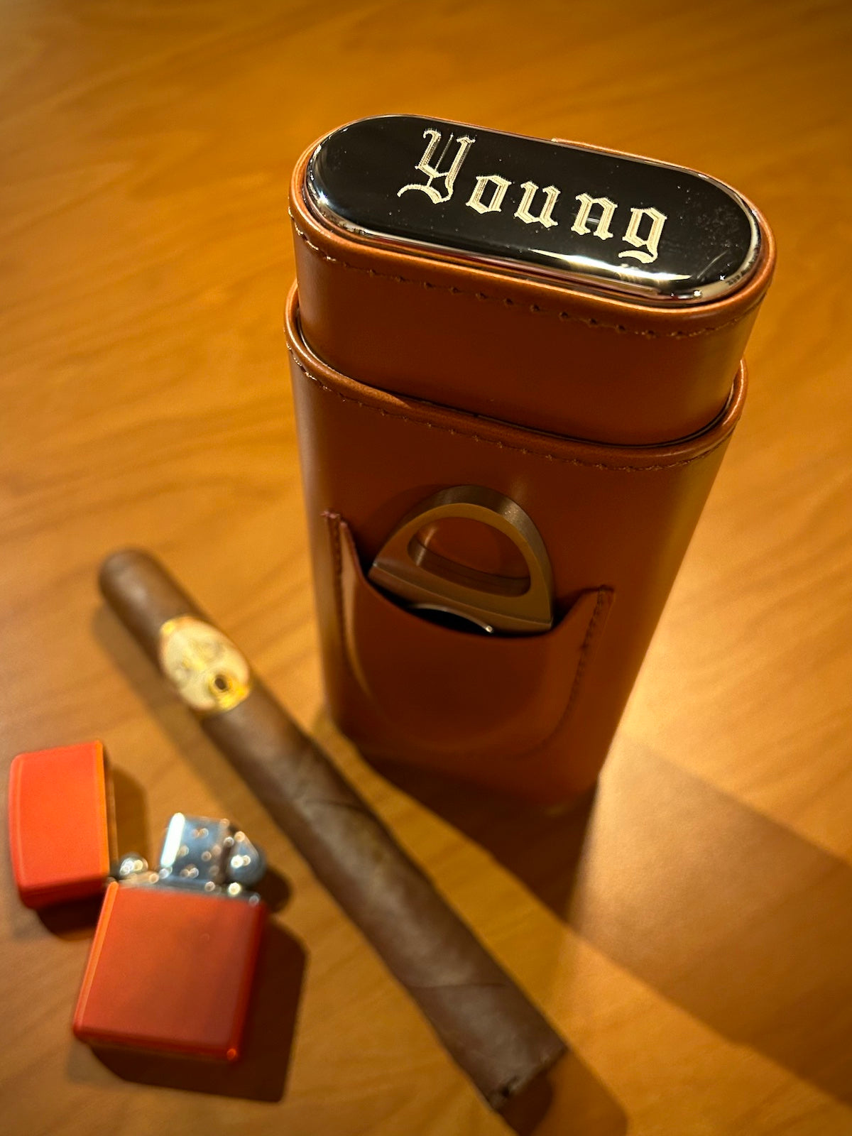 Richie Brown Leather Cigar Travel Case with Cutter