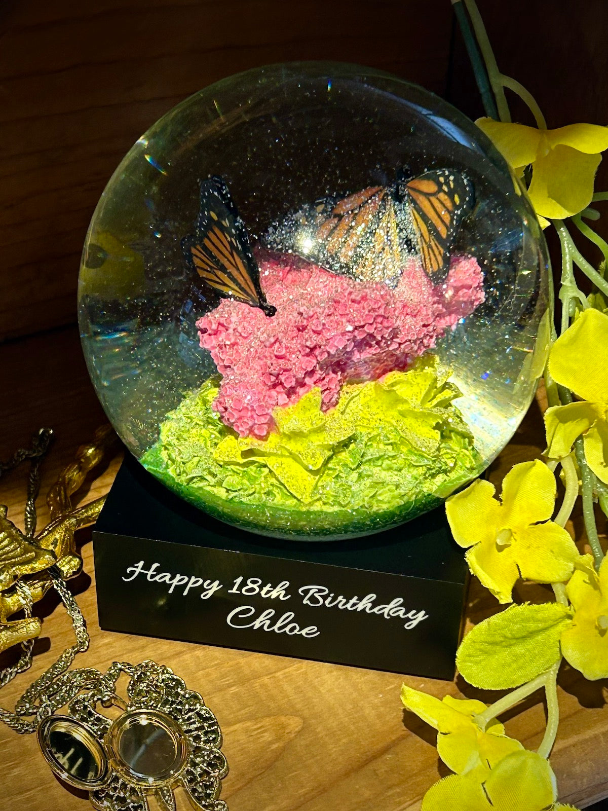 Monarch Butterfly Snow Globe