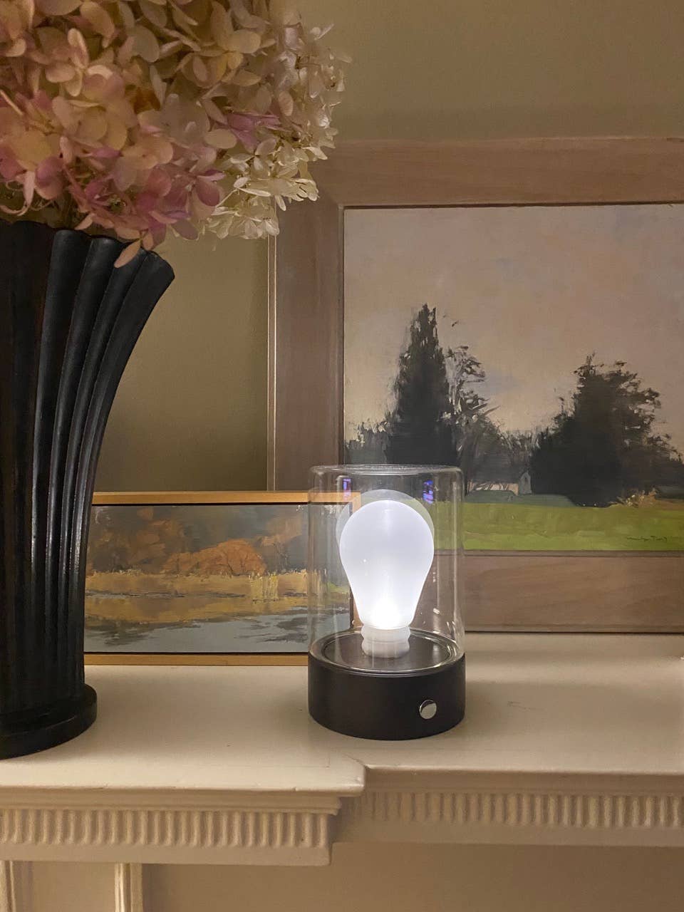 NightBULB with Almost Black Base