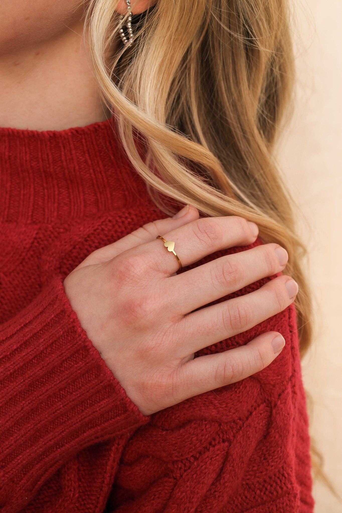 Dainty Gold Heart Ring