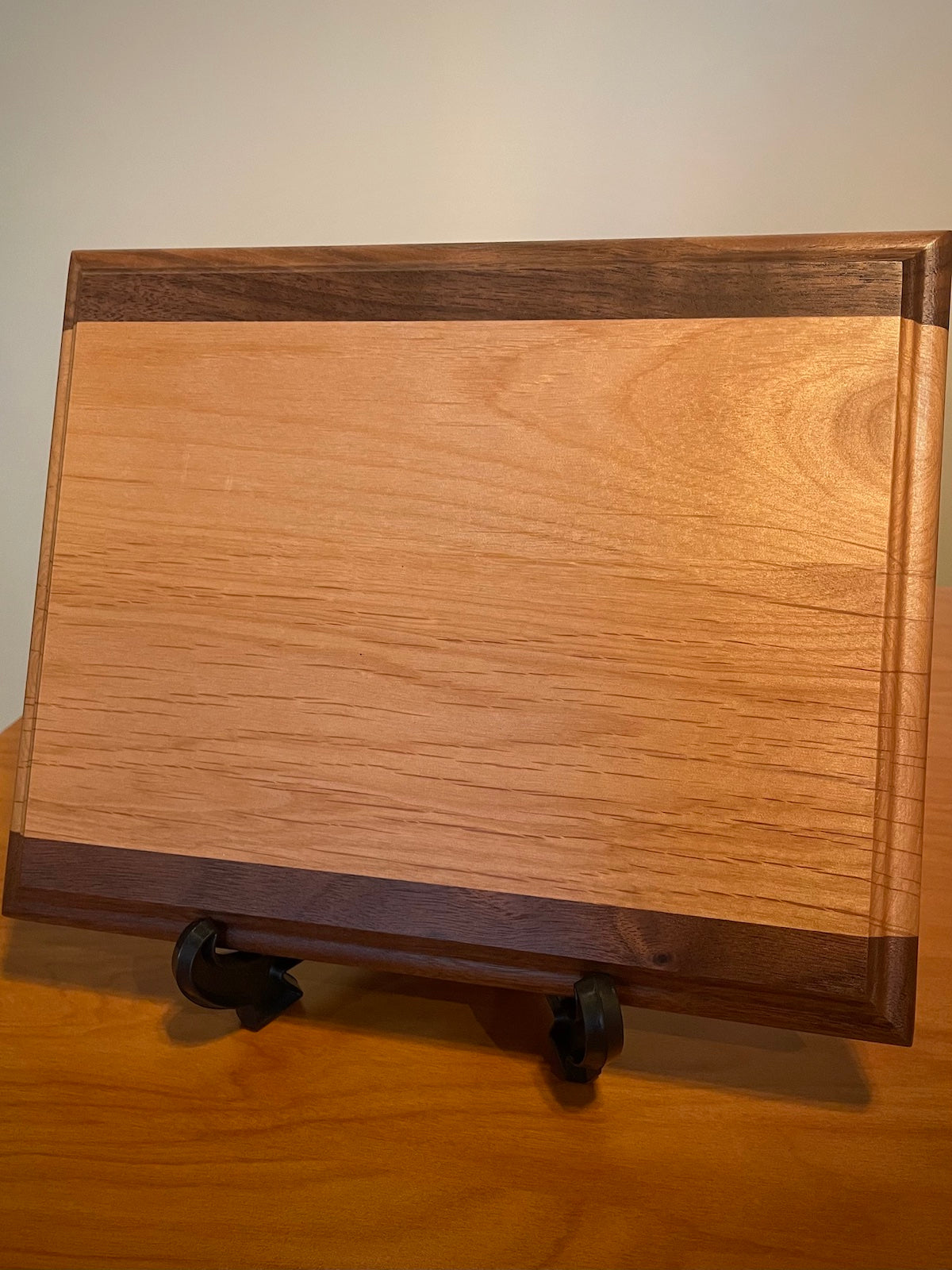 Genuine Red Alder and Walnut Plaque
