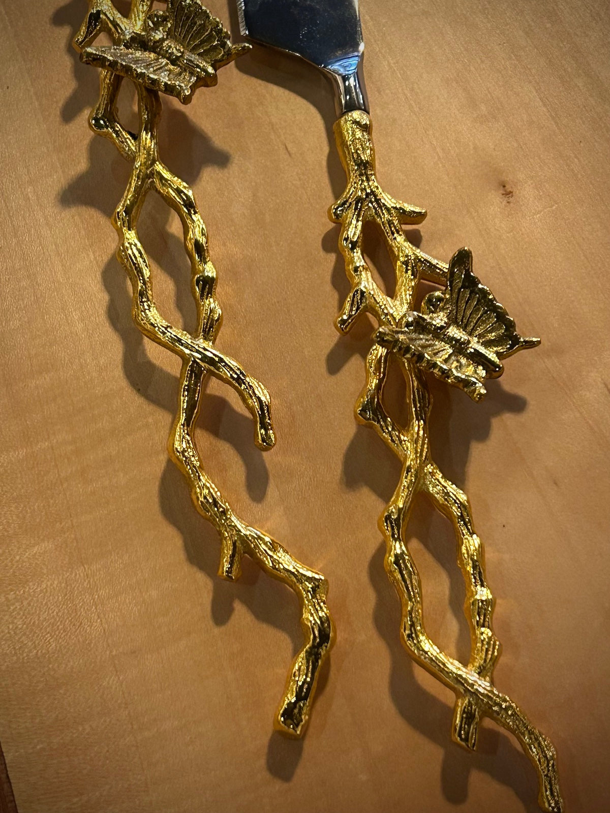 Gold Twig with Butterfly Accent Handle Cake Knife & Server