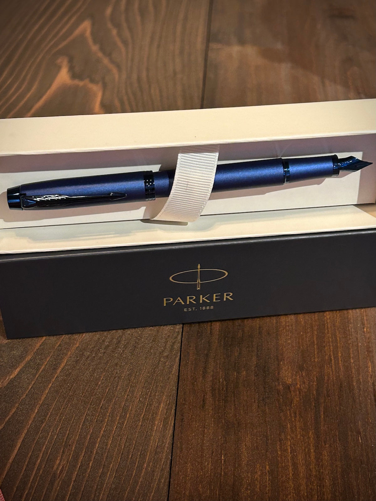 Parker IM Monochrome Blue Fountain Pen
