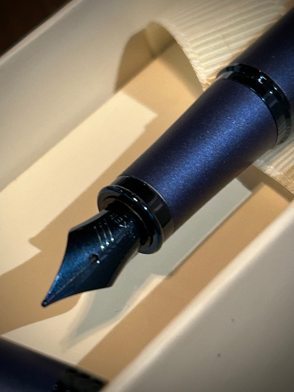 Parker IM Monochrome Blue Fountain Pen