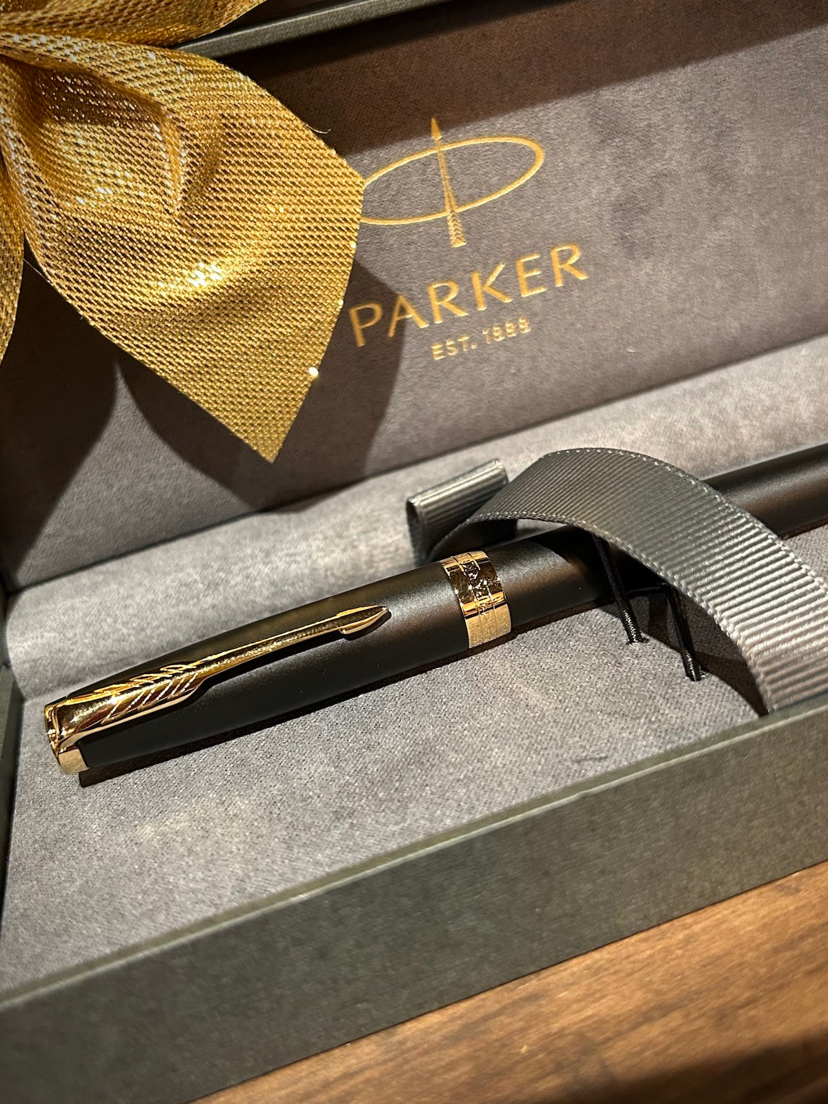 Parker Sonnet Matte Black with Gold Trim Fountain Pen