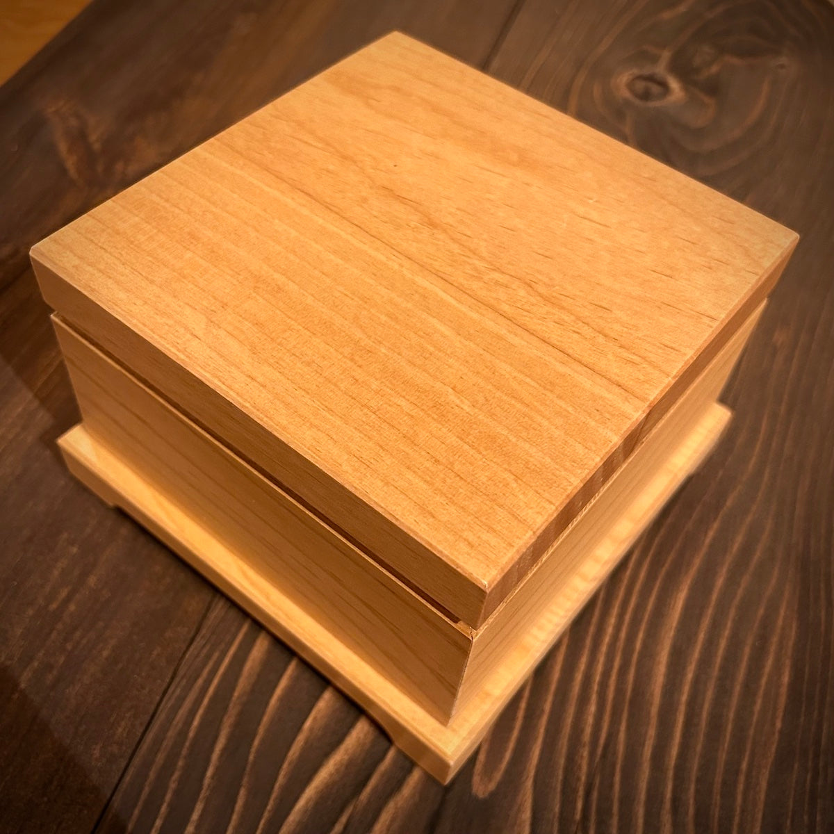 Red Alder Wood 5 x 5 x 3.5" Urn