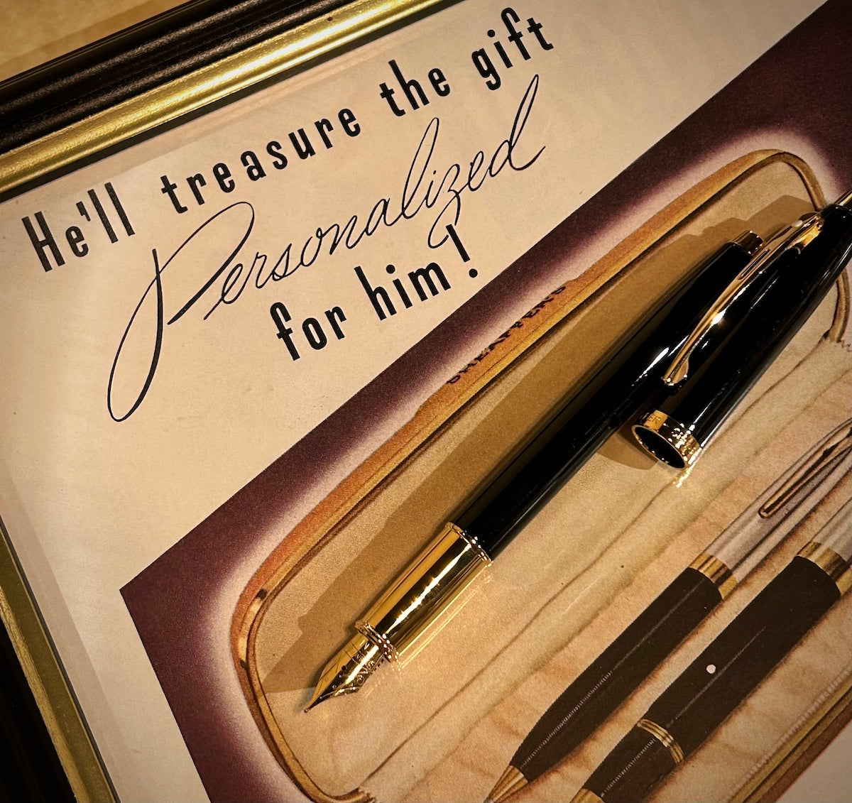 Sheaffer 100 Glossy Black with Gold Trim Fountain Pen