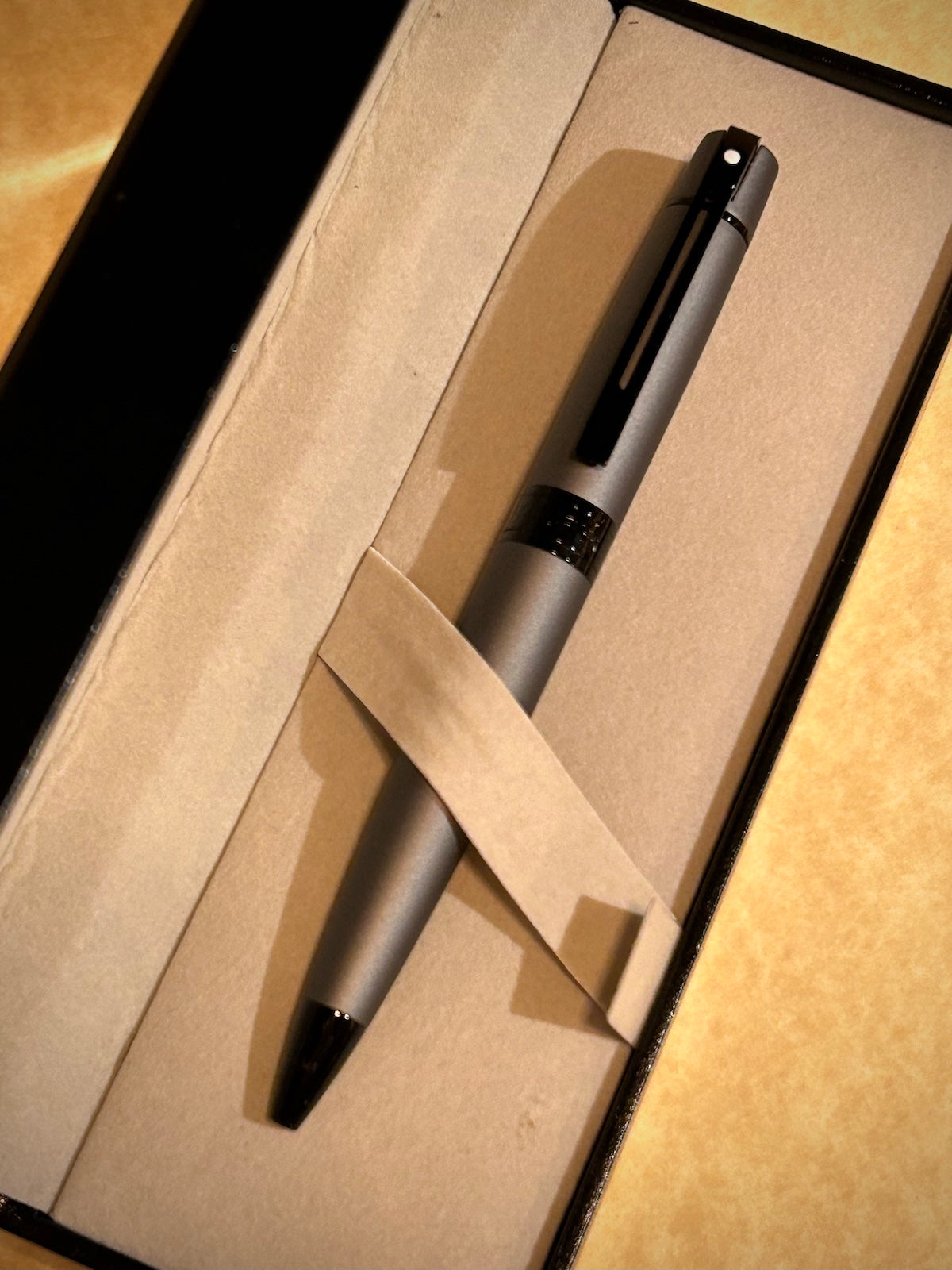 Sheaffer 300 Matte Gray with Polished Black Trim Ballpoint Pen