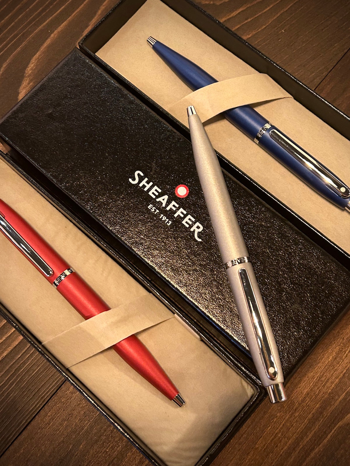 Sheaffer VFM with Chrome Trims Ballpoint Pen