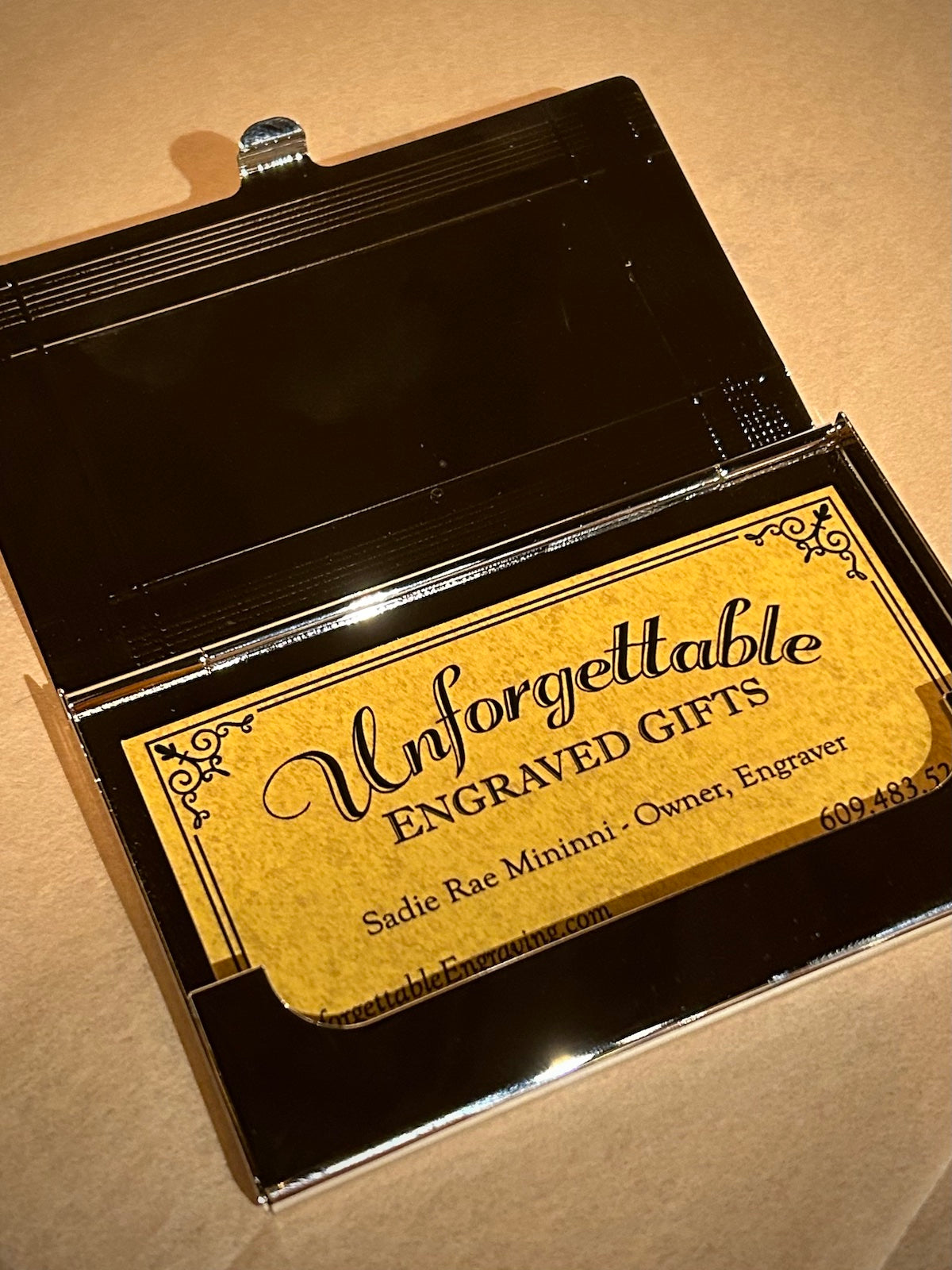 Silver Lined Border Business Card Case