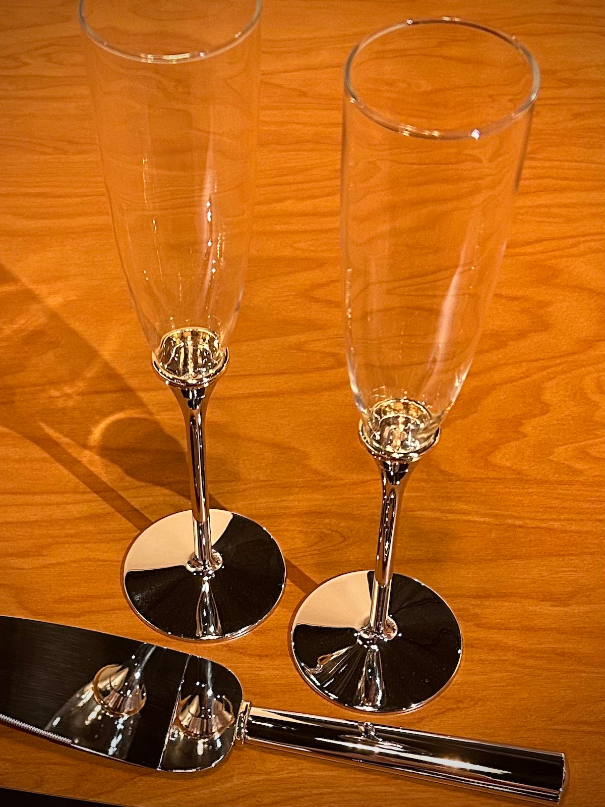 Gold Ring Band Silver Stem Champagne Toasting Flutes