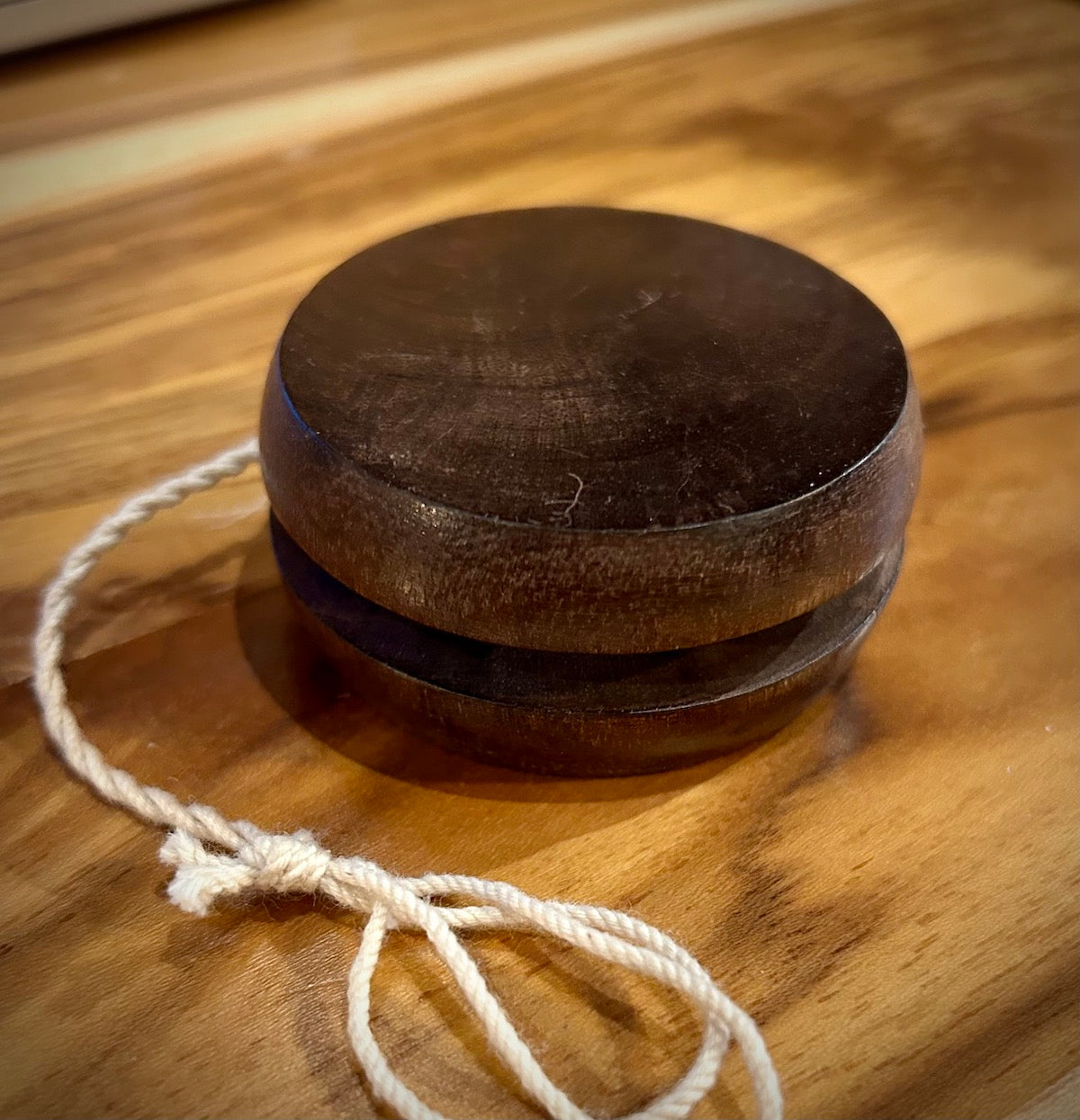 2-1/2" Wooden Historic Yo-Yo