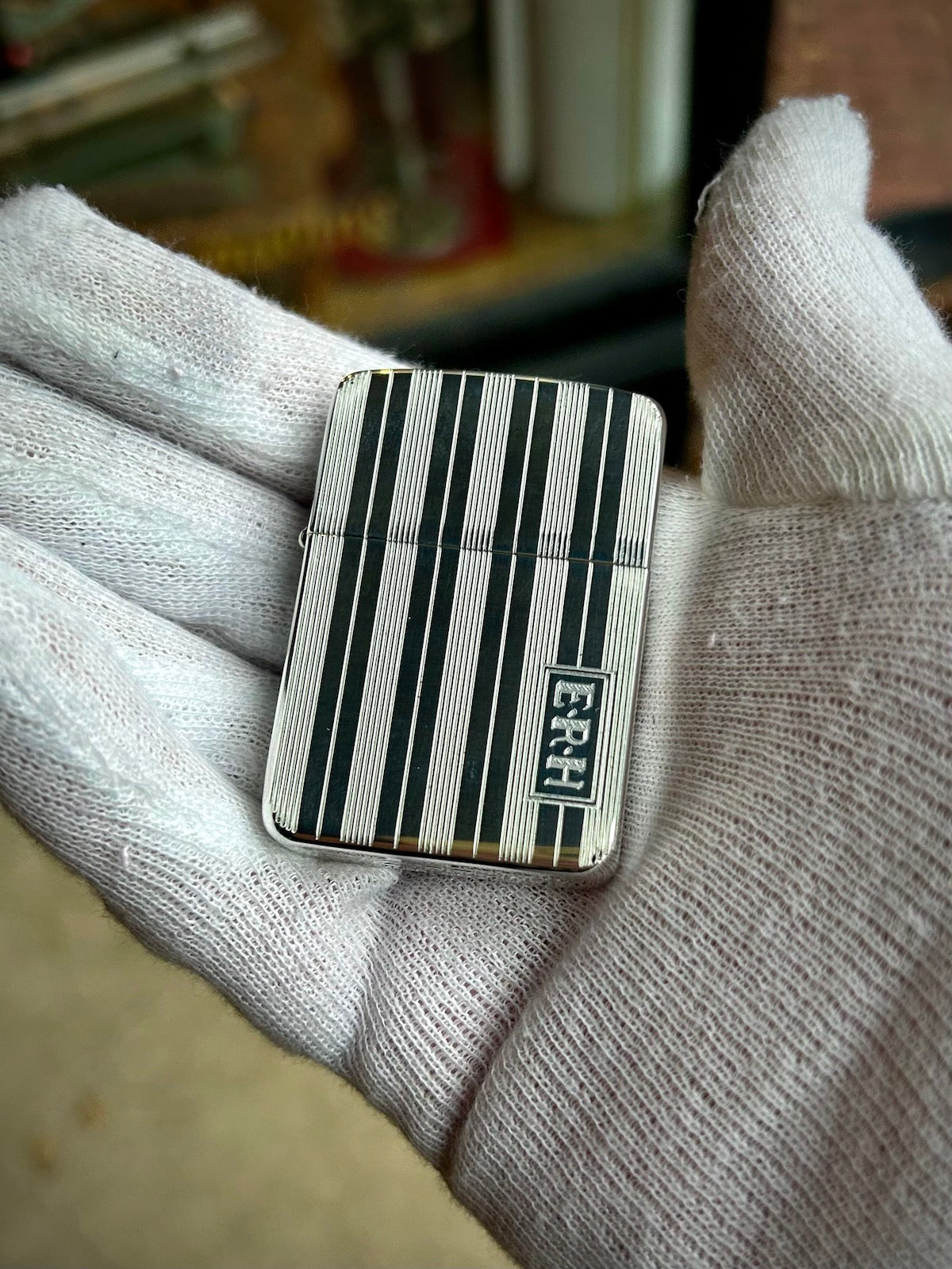 Zippo 1941 Replica High Polish Sterling Silver Windproof Lighter