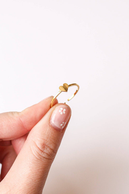 Dainty Gold Heart Ring