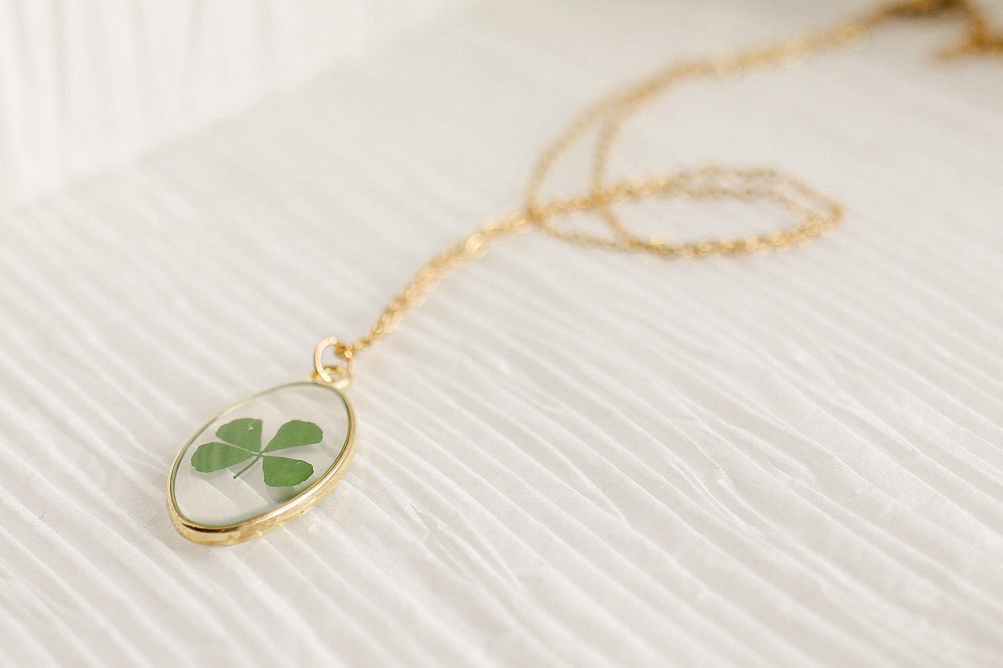 Lucky Charm Real 4 Leaf Clover Necklace