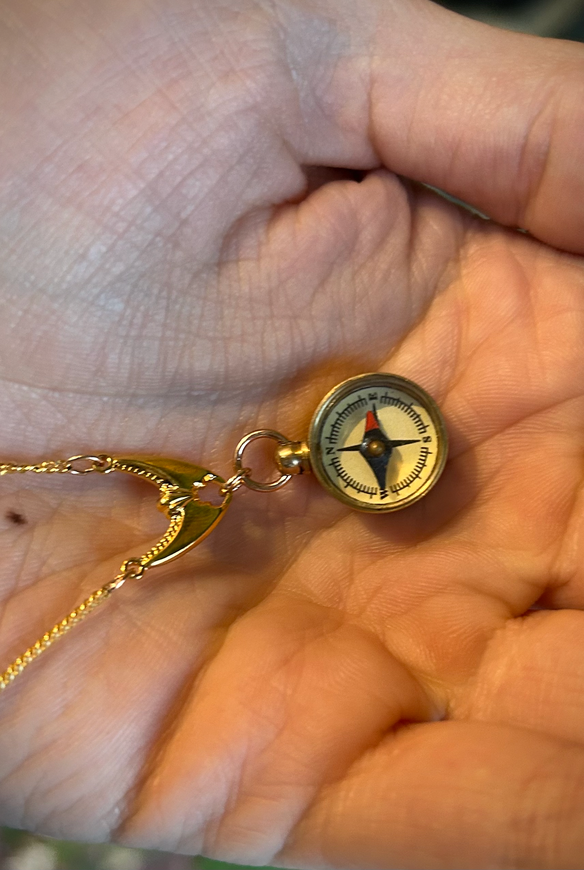 Deco Direction Compass Necklace