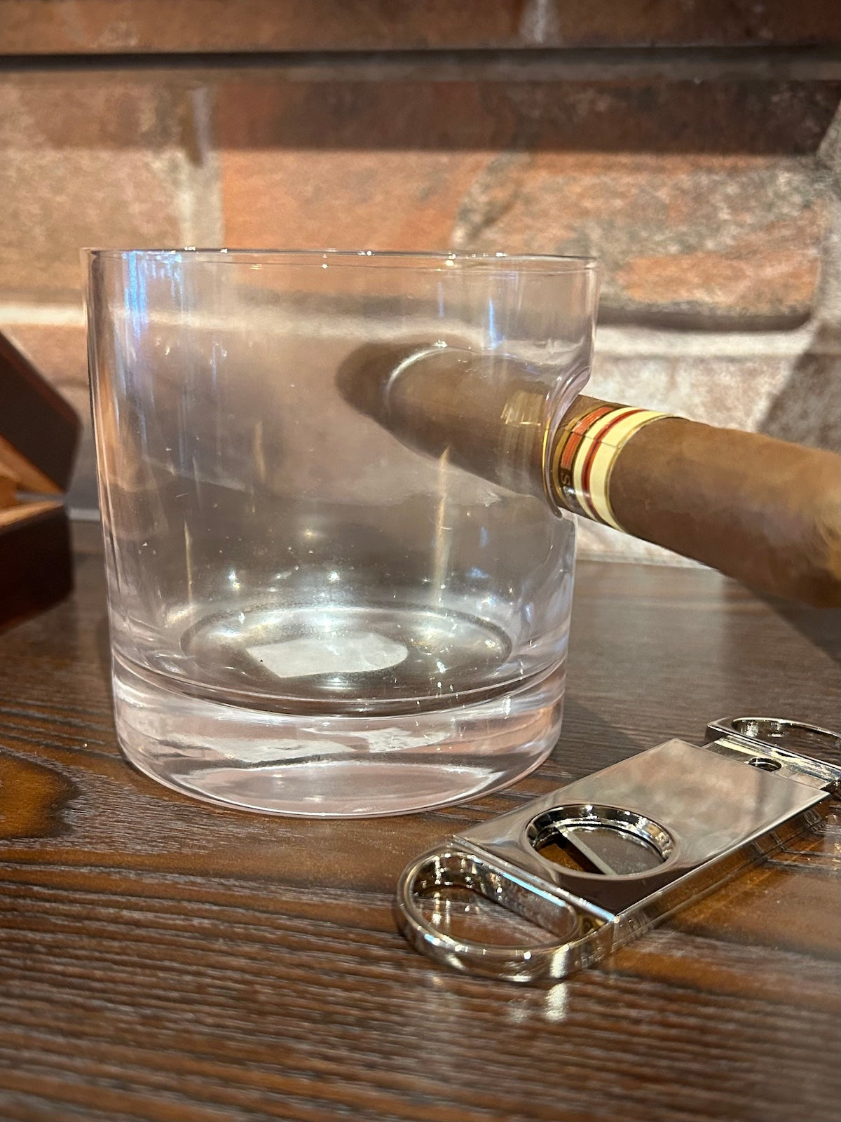 Cigar Holder Whiskey Glass