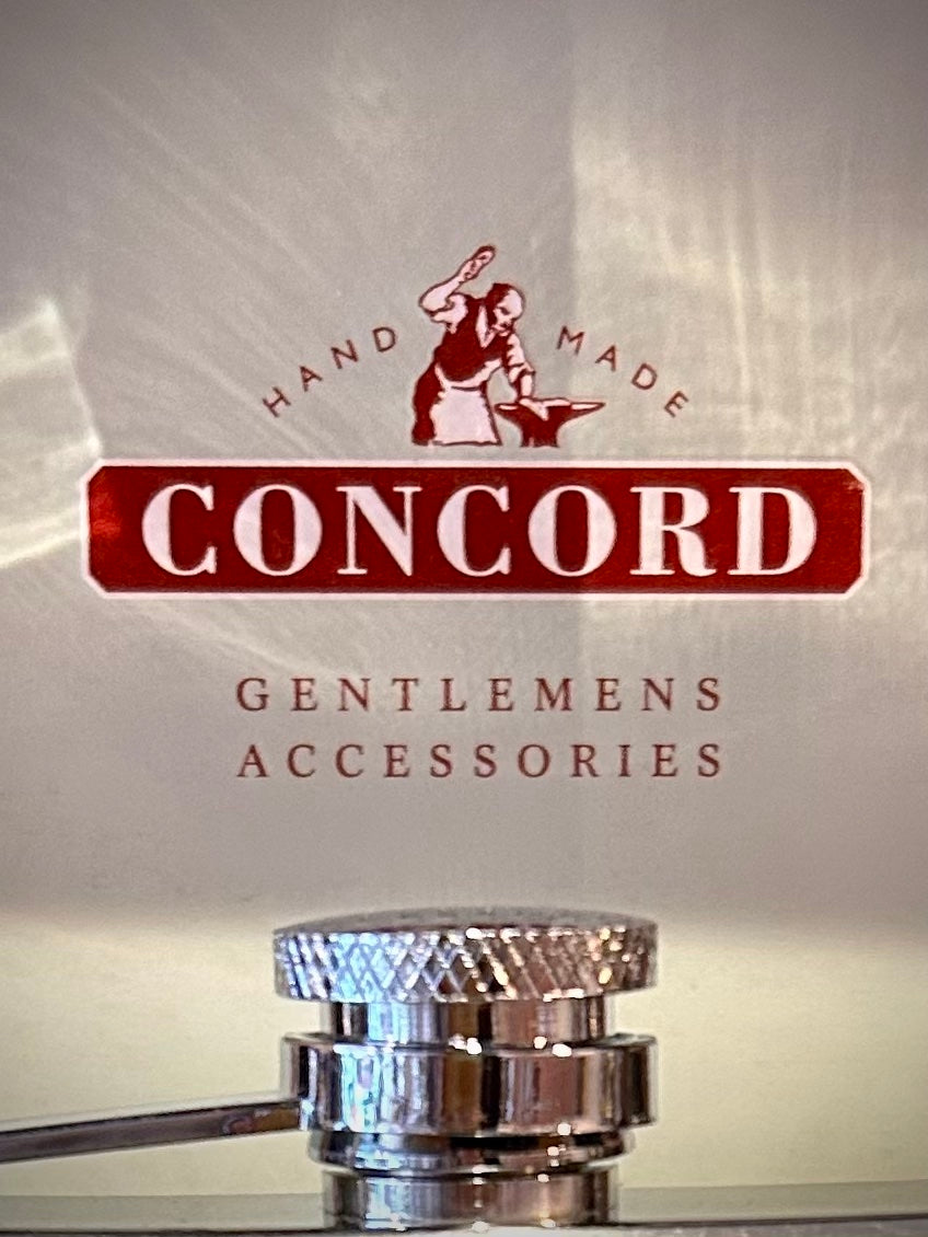 Concord Mirror Polish Flask
