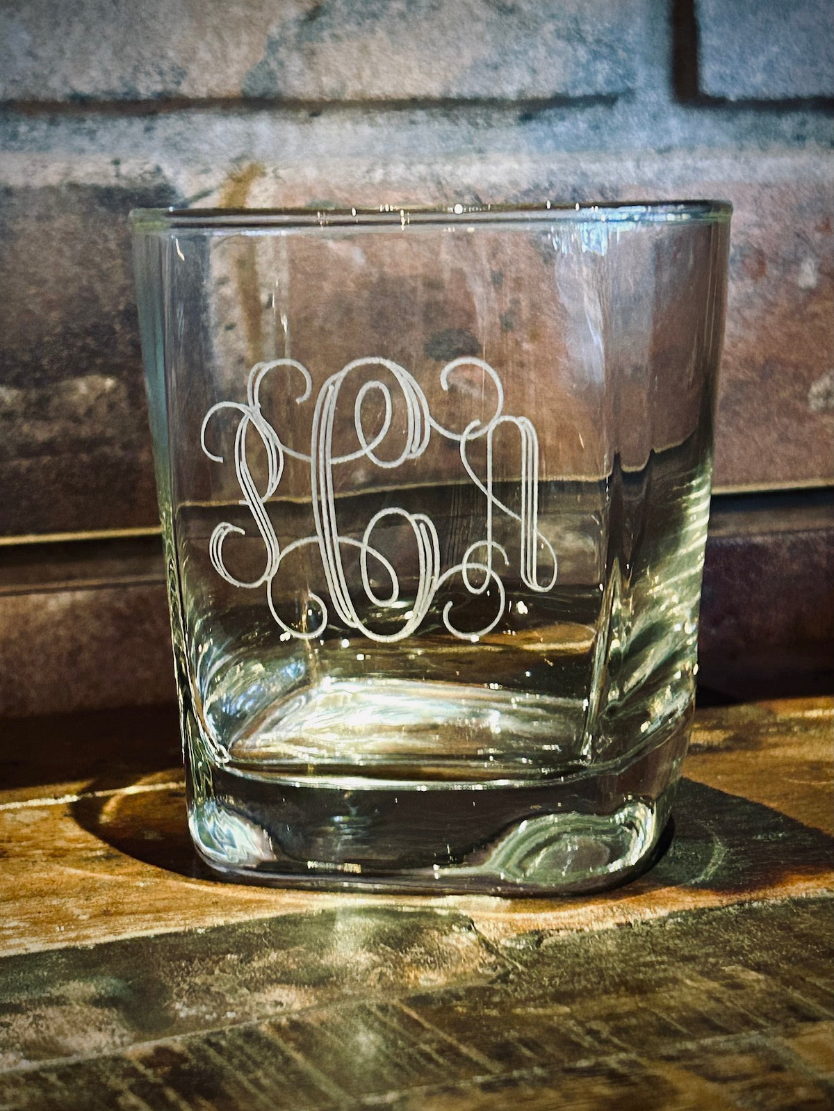 Initial Rocks Glass Old Fashioned Square Rocks Glass 8 oz – Unforgettable Engraved Gifts