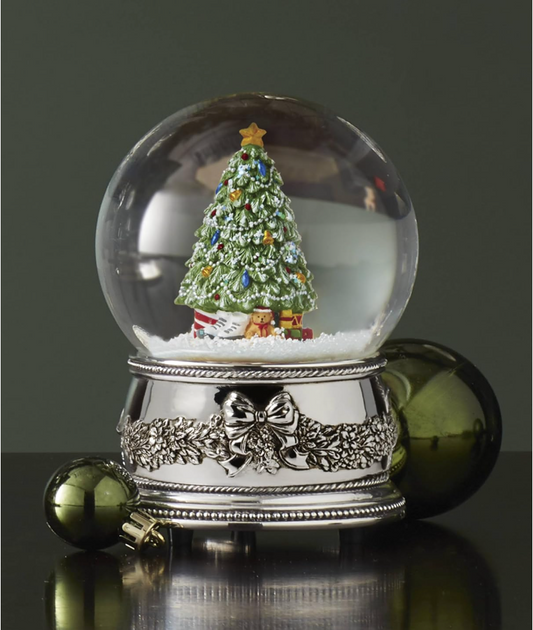 Reed & Barton Christmas Tree Musical Snow Globe