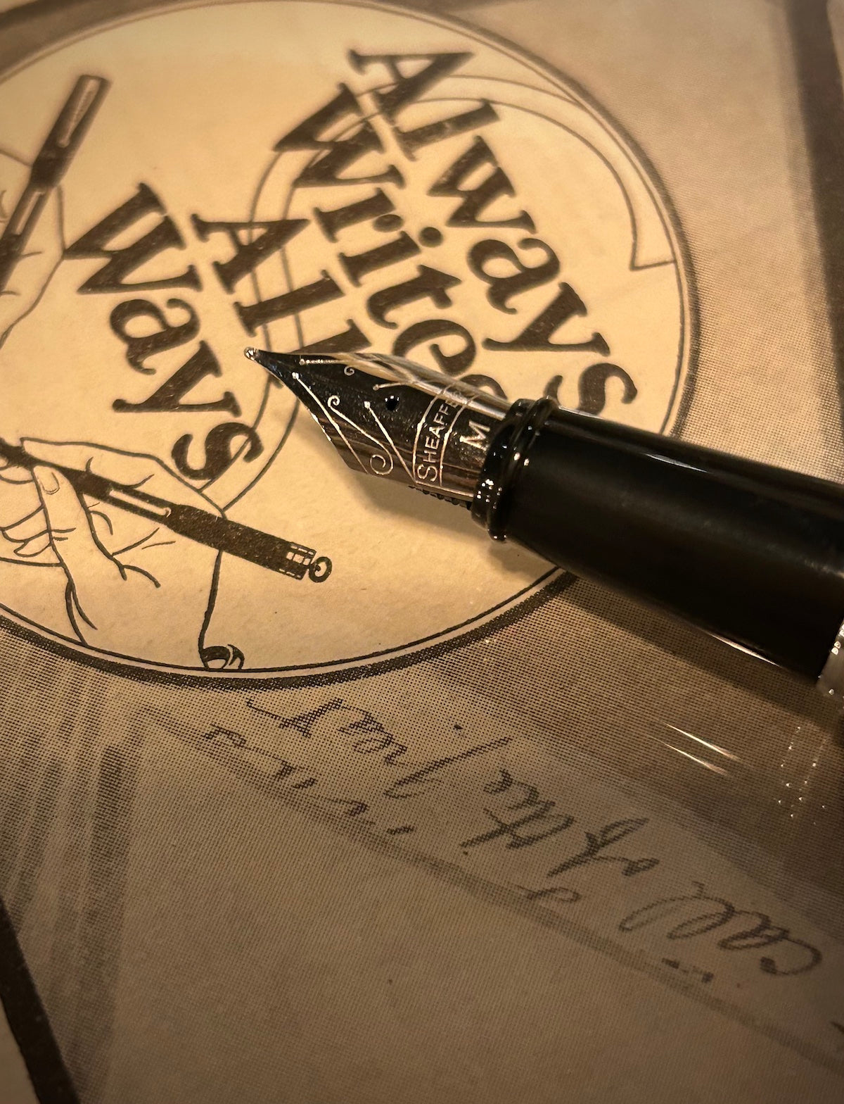 Sheaffer 300 Glossy Black with Chrome Trim Fountain Pen