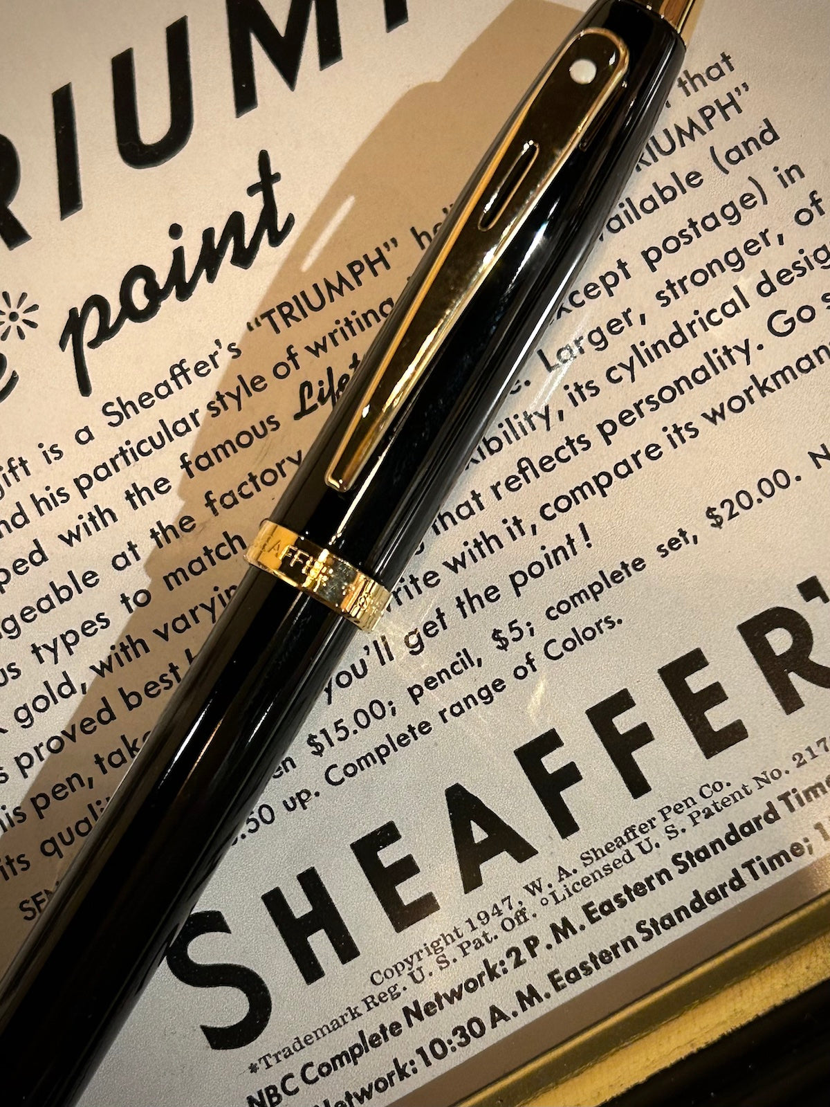 Sheaffer 100 Glossy Black with Gold Trim Fountain Pen